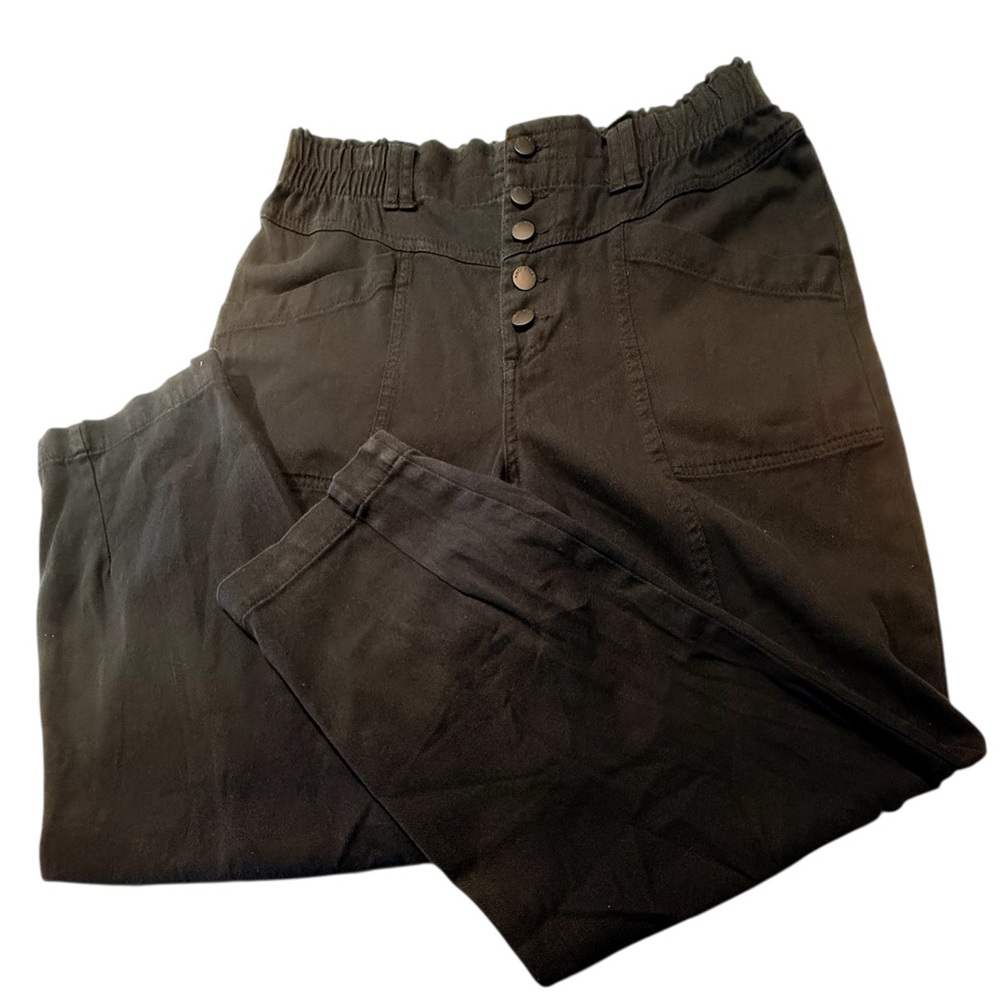 Knox Rose Women’s Black High Rise Elastic Waist Pants Button Fly Tapered Legs